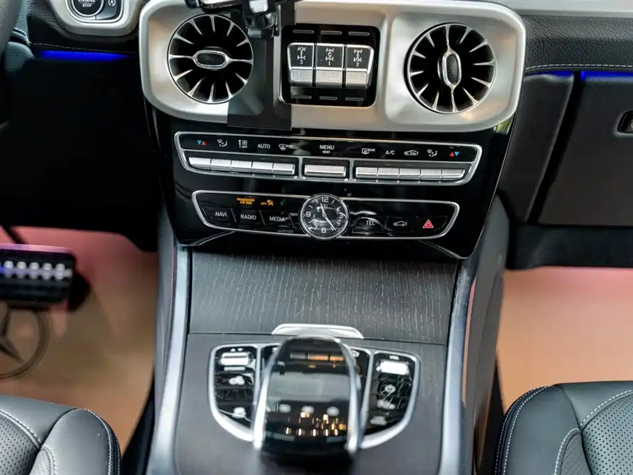 MERCEDES-BENZ G CLASS