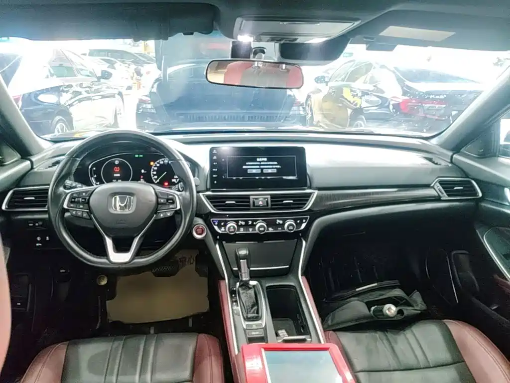 Honda Inspire — миниатюра 10