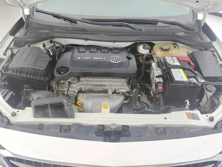 Buick Excelle — миниатюра 10