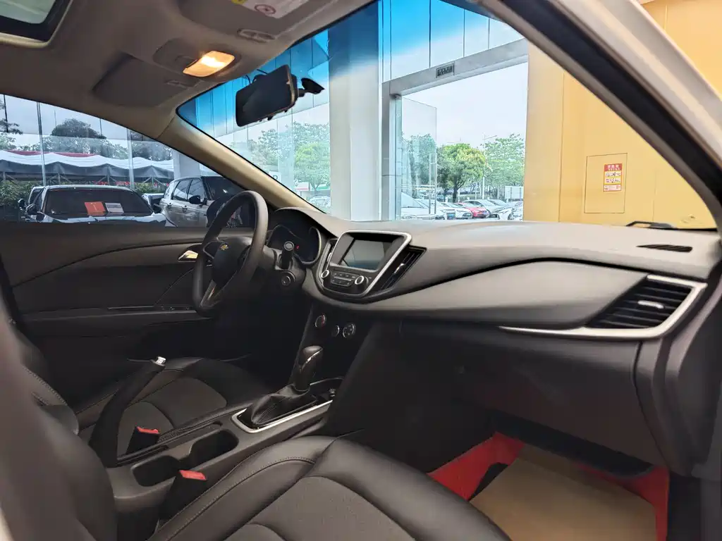 Chevrolet Cavalier 325T DCT Joy Joy Edition, фото 30