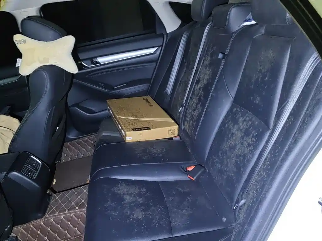 Honda Accord — миниатюра 13