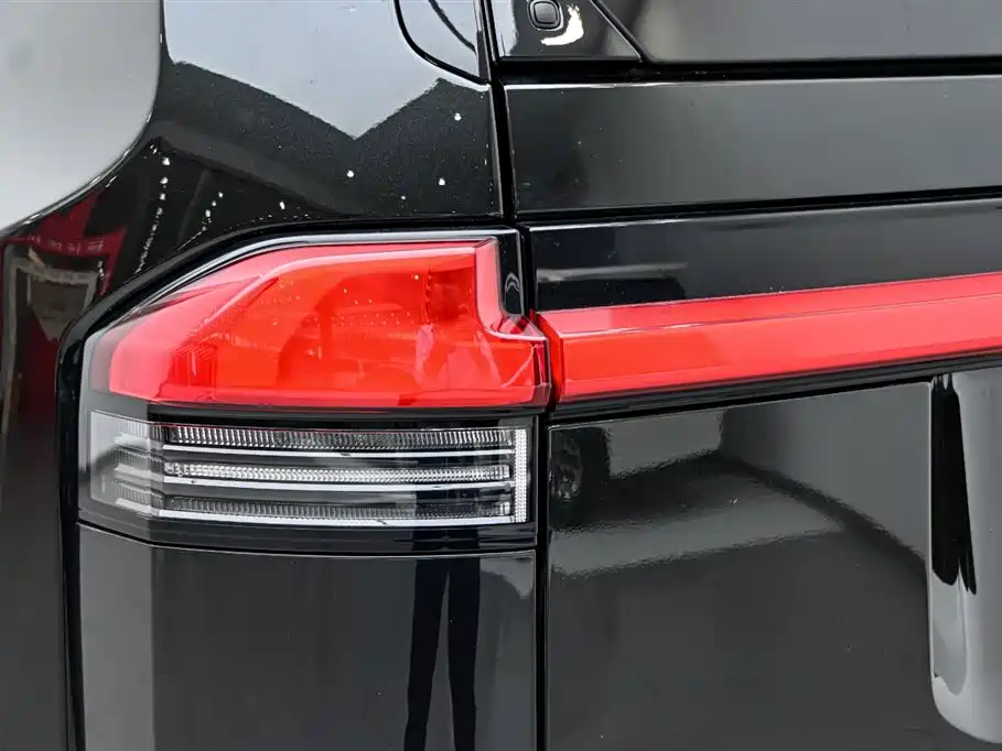 Lexus GX 2024 OVERTRAIL