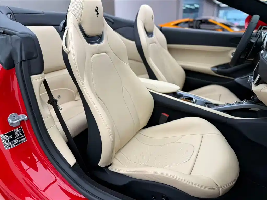 Ferrari Portofino 3.9T M, фото 12