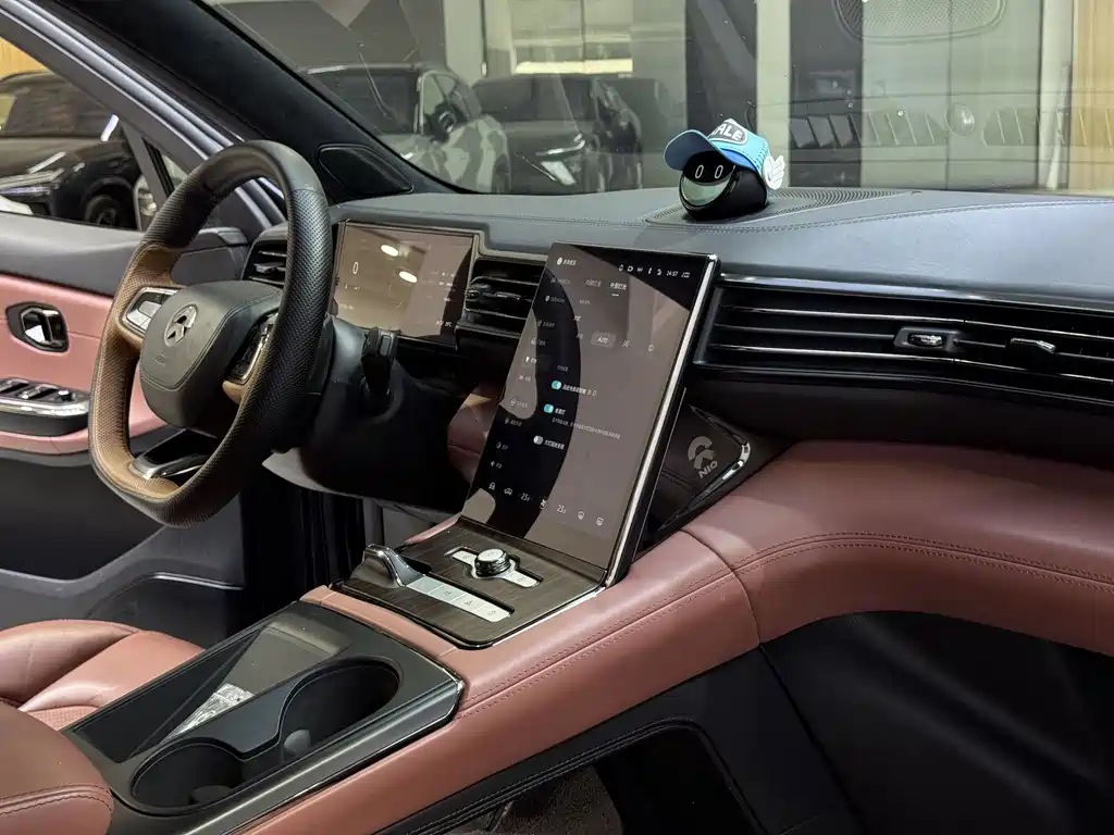 NIO EC6 — миниатюра 18