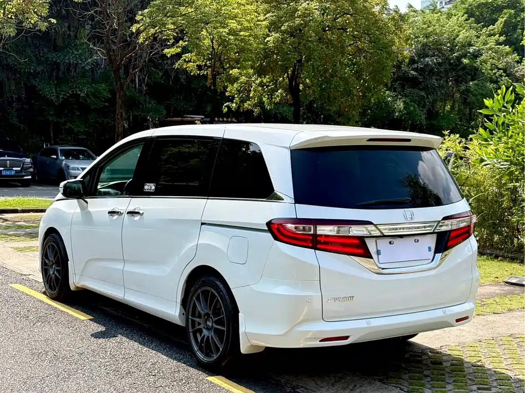 Honda Odyssey — миниатюра 3