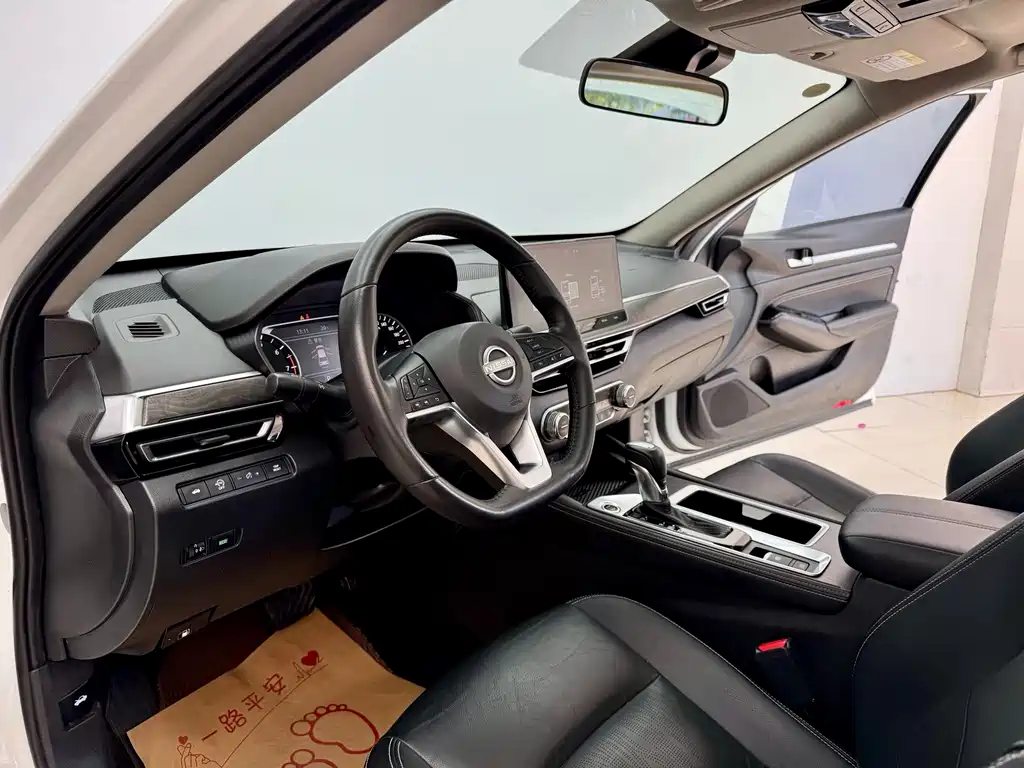 Nissan Teana — миниатюра 7