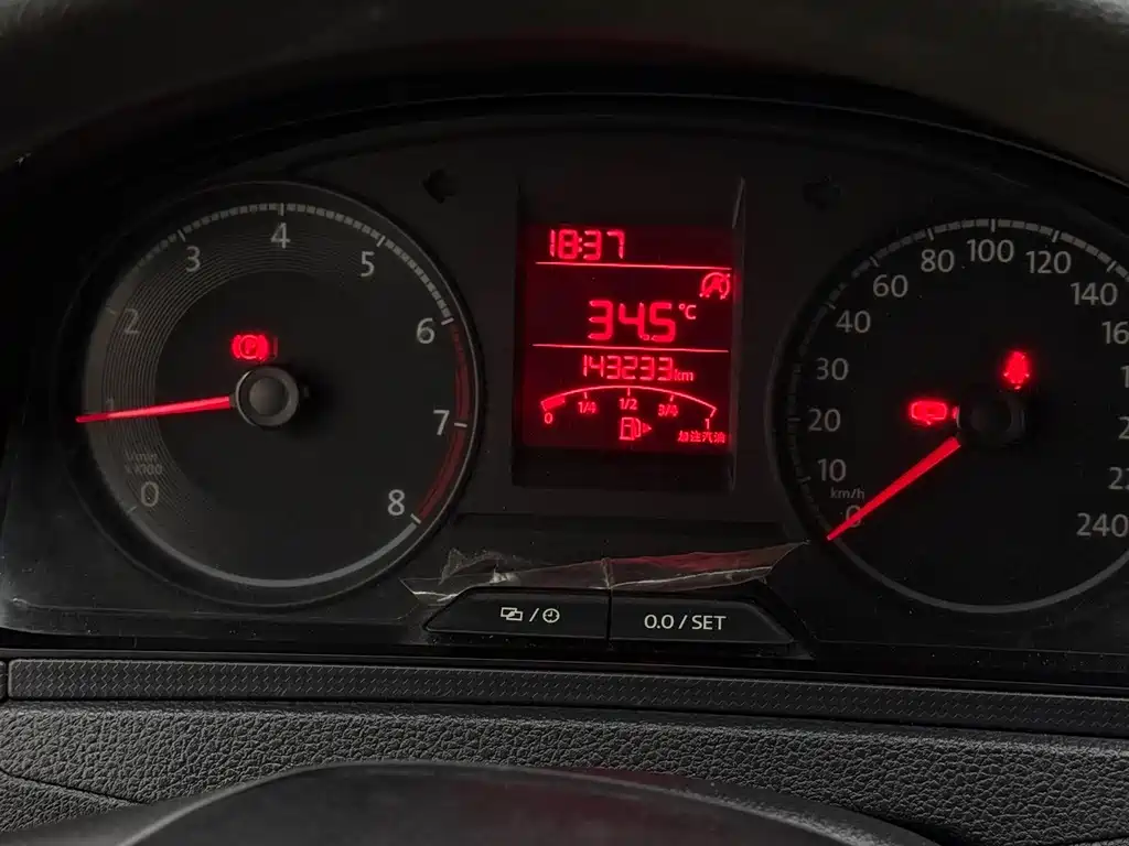 Volkswagen Santana — миниатюра 10