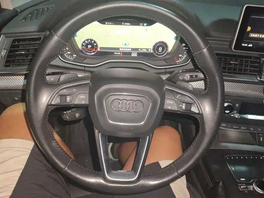 Audi Q5L — миниатюра 15