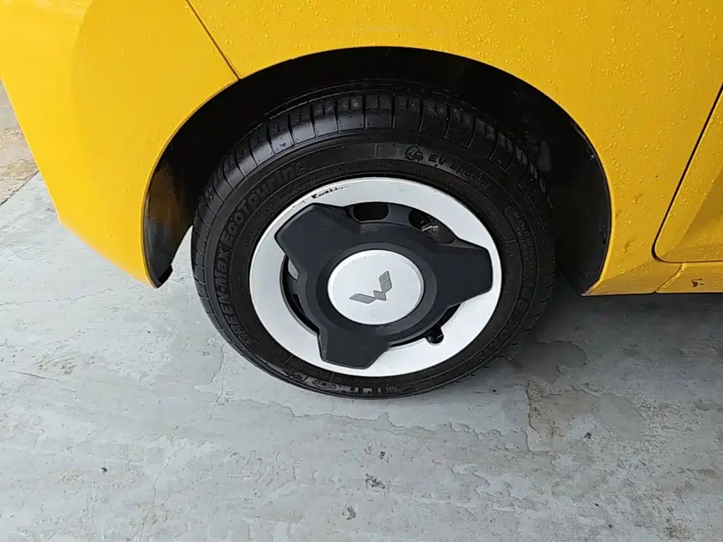 Wuling MINIEV — миниатюра 23