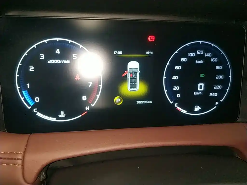 Geely Haoyue — миниатюра 12