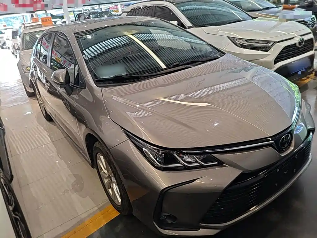 Toyota Corolla — миниатюра 4