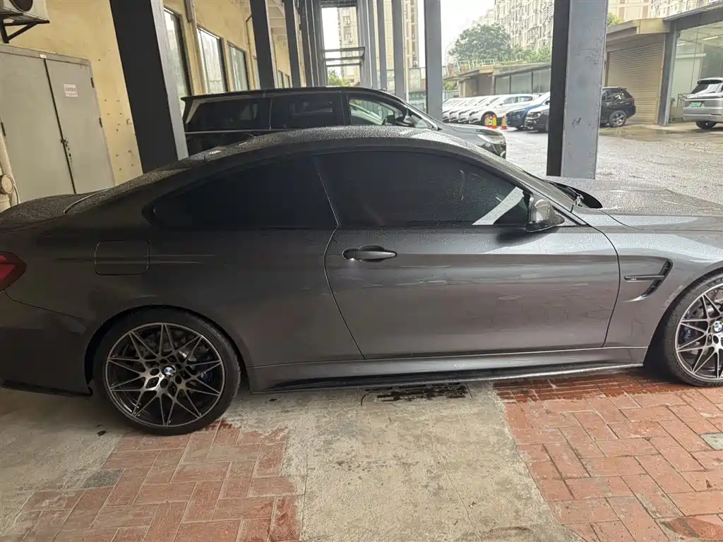 BMW M4 2019 M4