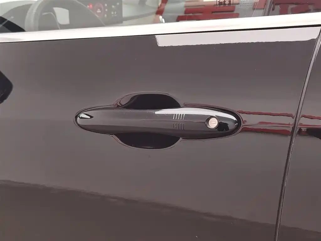 WEI PAI WEI BRAND VV6