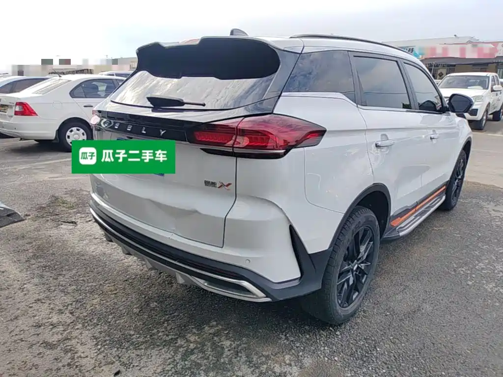 Geely Boyue — миниатюра 7
