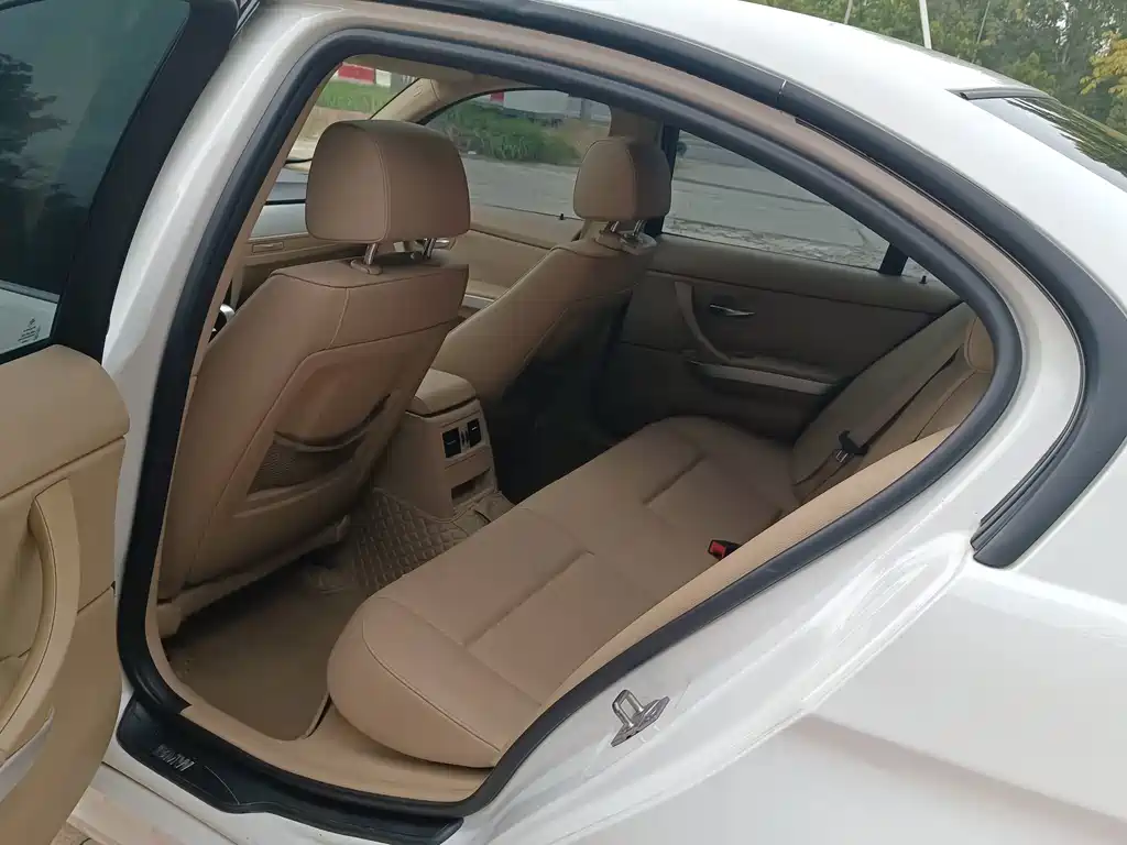 BMW 3 Series (Import) — миниатюра 7