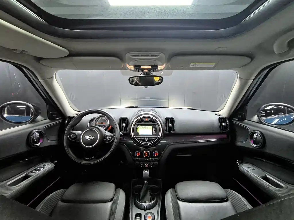 MINI Mini Countryman — миниатюра 9