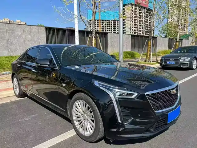 CADILLAC CT6