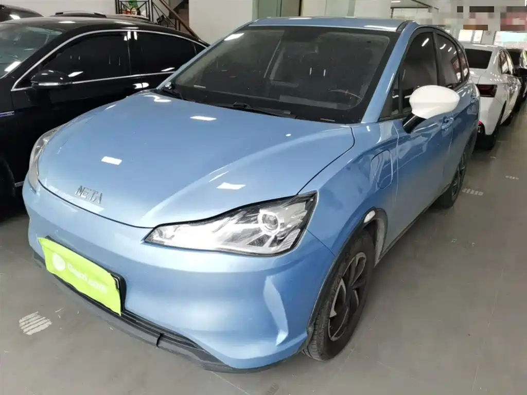 Neta Neta V 2022