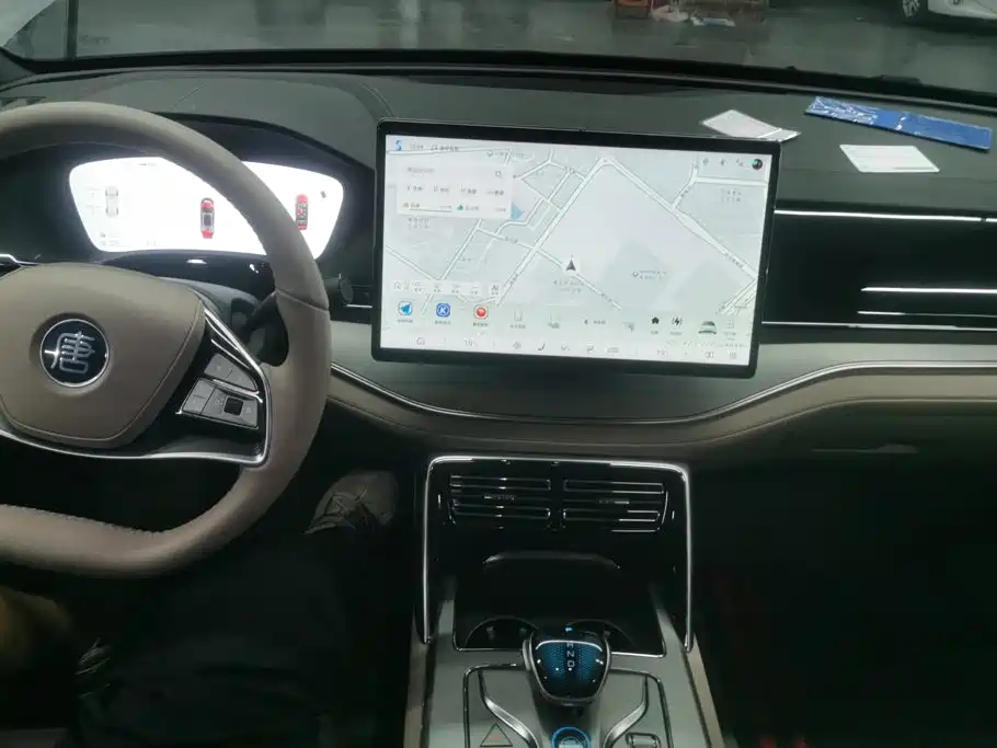 BYD Tang New Energy — миниатюра 13
