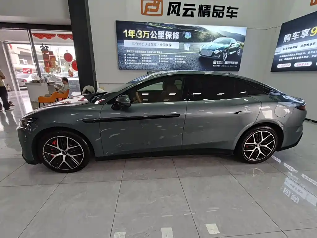 BYD Han L 2025 DM-p Flagship