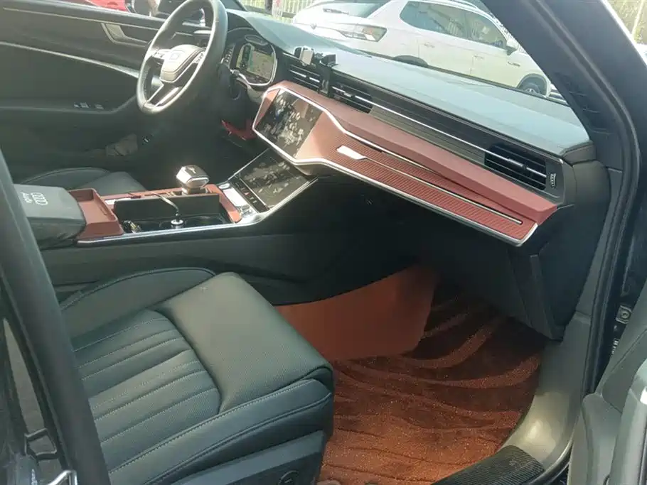Audi A6L 2026 3.0T quattro Flagship