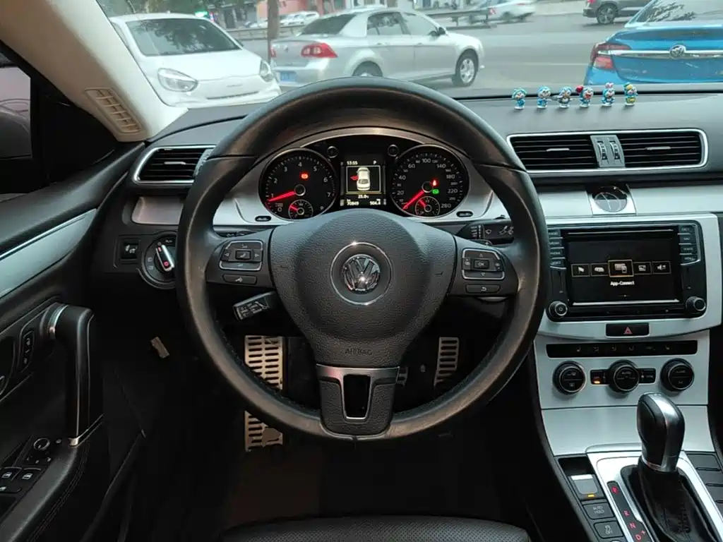 Volkswagen CC — миниатюра 11
