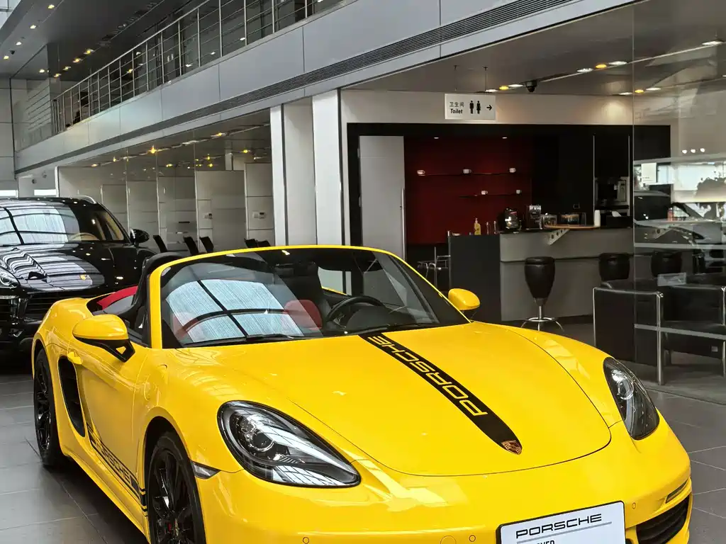 Porsche 718 2022 Boxster 2.0T