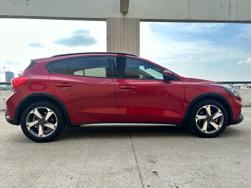 Ford Active 2020 EcoBoost 180 AT