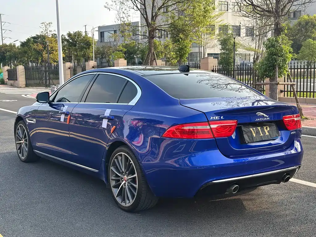 Jaguar XEL 2.0T 200PS Debut Limited Edition, фото 7