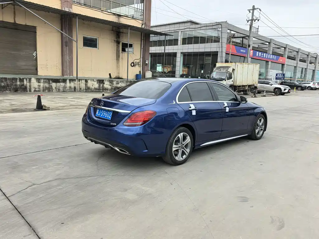 MERCEDES-BENZ C CLASS