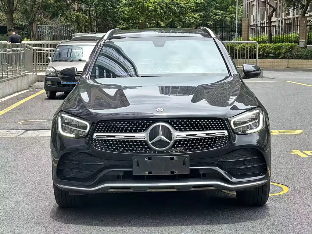 Mercedes-Benz GLC 2021 GLC 260 L 4MATIC Luxury Type