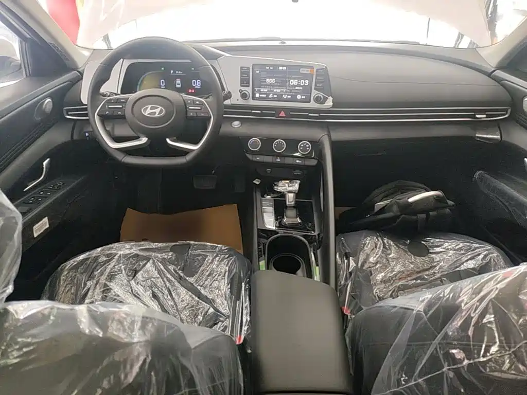 Hyundai Elantra 2023 1.5L CVT GLX Elite