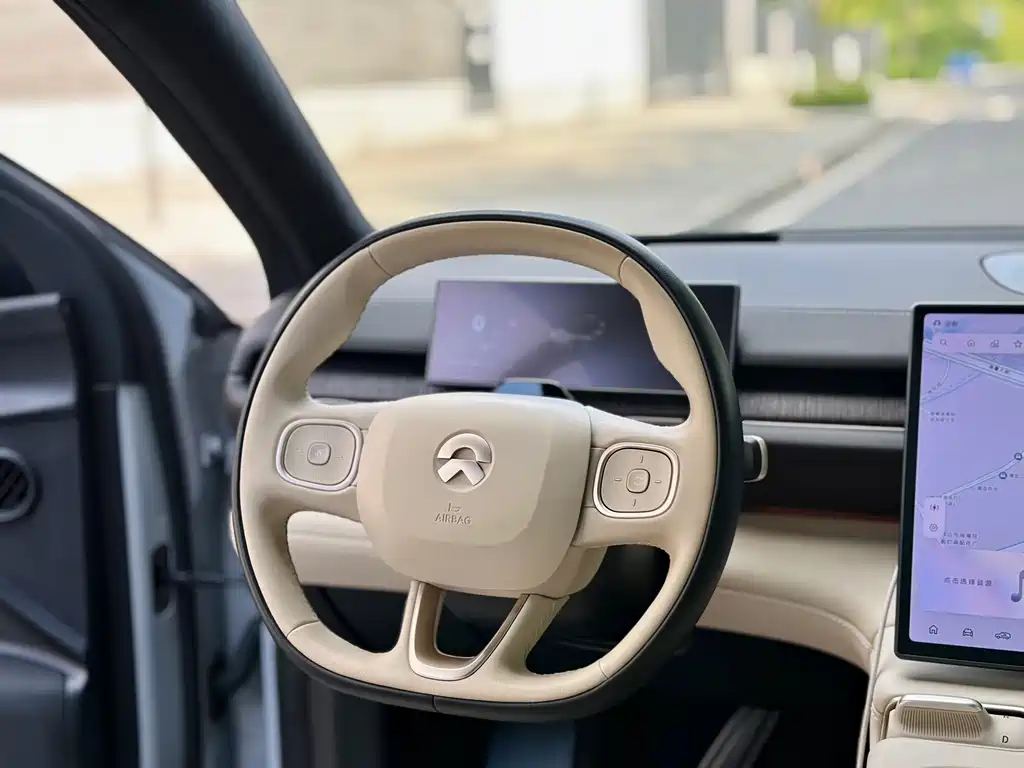 NIO ES6 — миниатюра 15