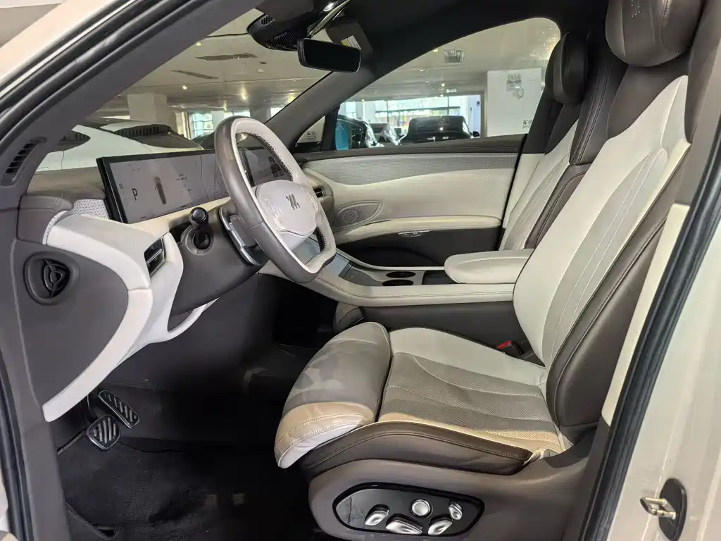 ZHIJI AUTOMOBILE ZHIJI LS7