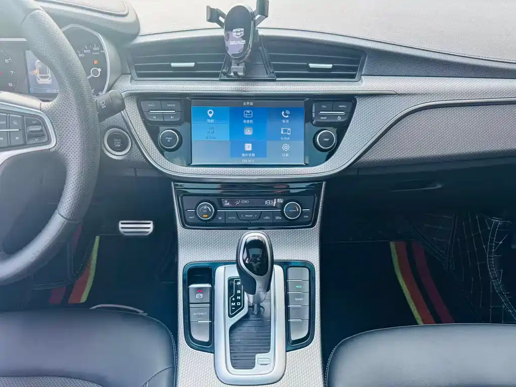 Geely Emgrand GS Sport Edition 1.8L Auto Fashion Leader Type, фото 14