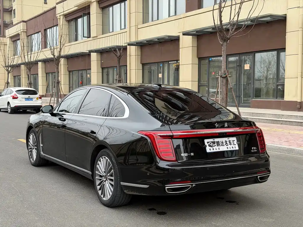 Hongqi H9 2020 2.0T