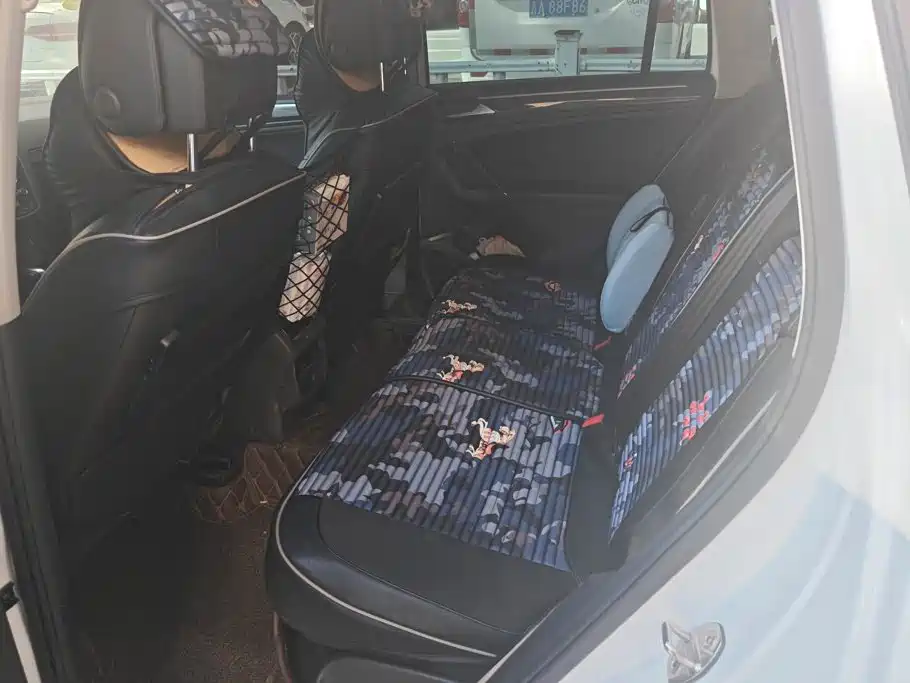 Volkswagen Tiguan — миниатюра 11