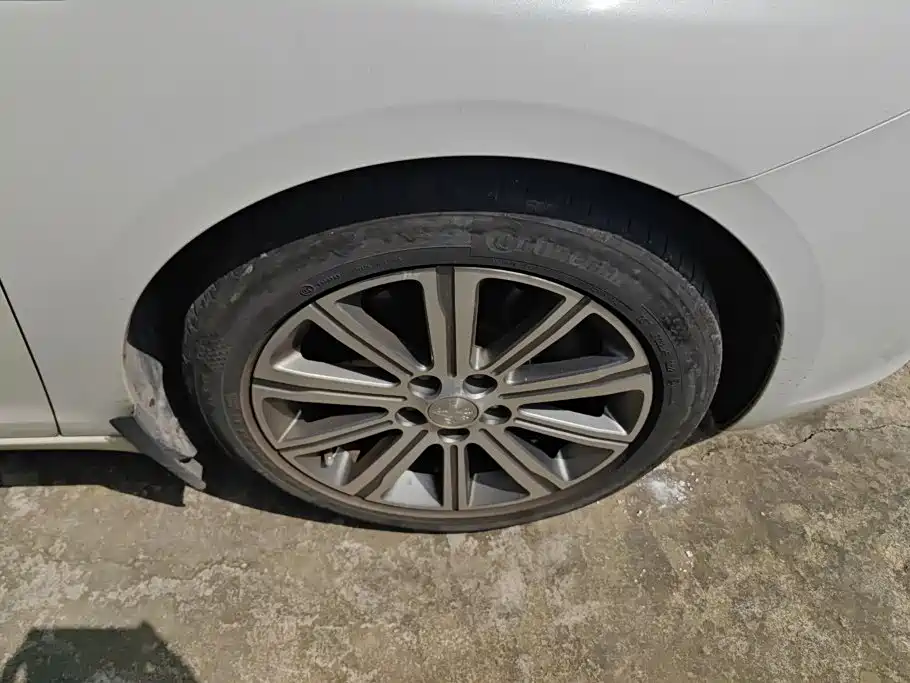 Peugeot 408 — миниатюра 6
