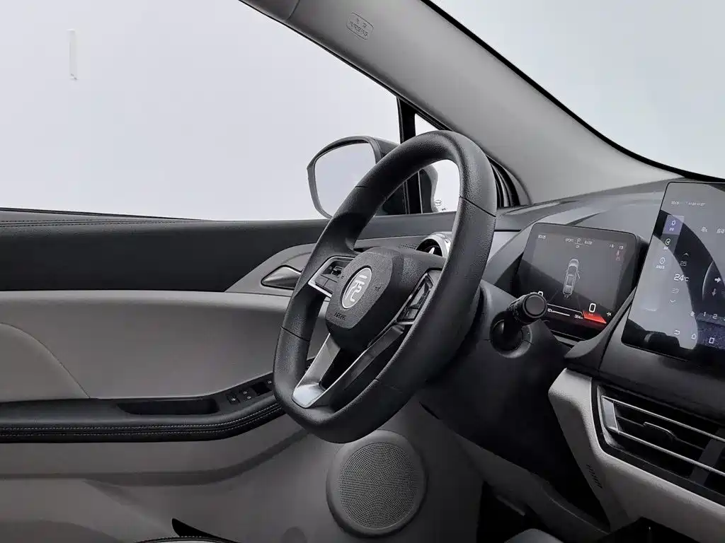 BYD Yuan Pro — миниатюра 22