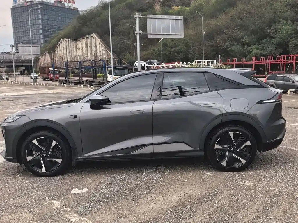 Changan Deepal DARK BLUE S07