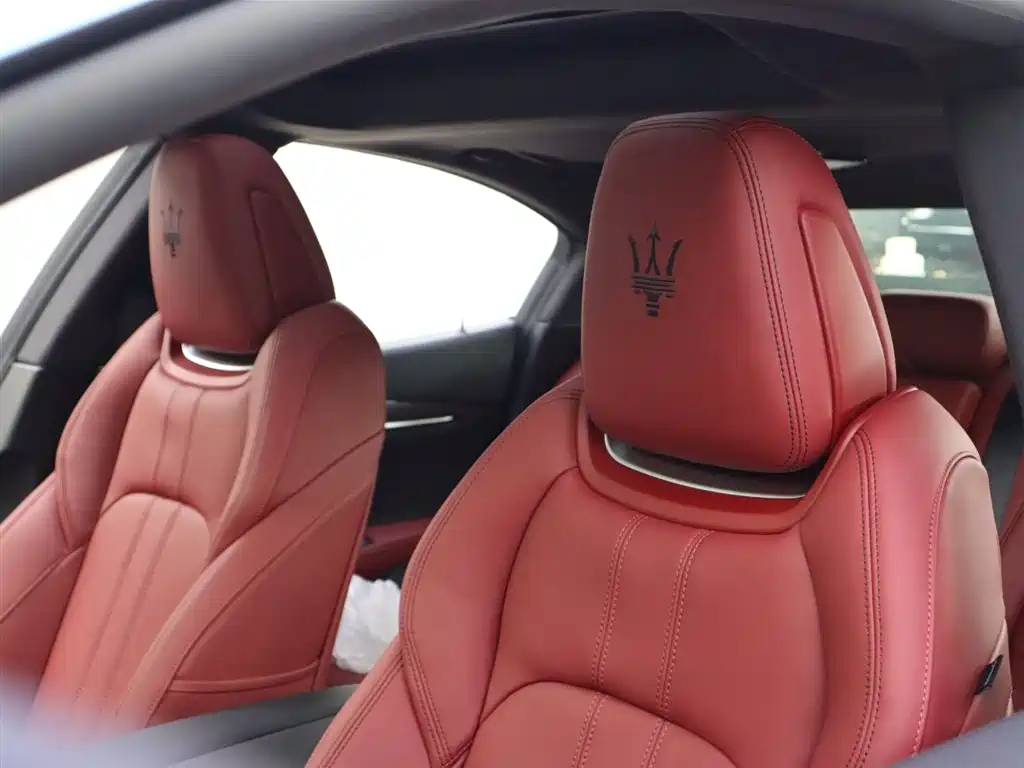Maserati Ghibli 2023 2.0T GT