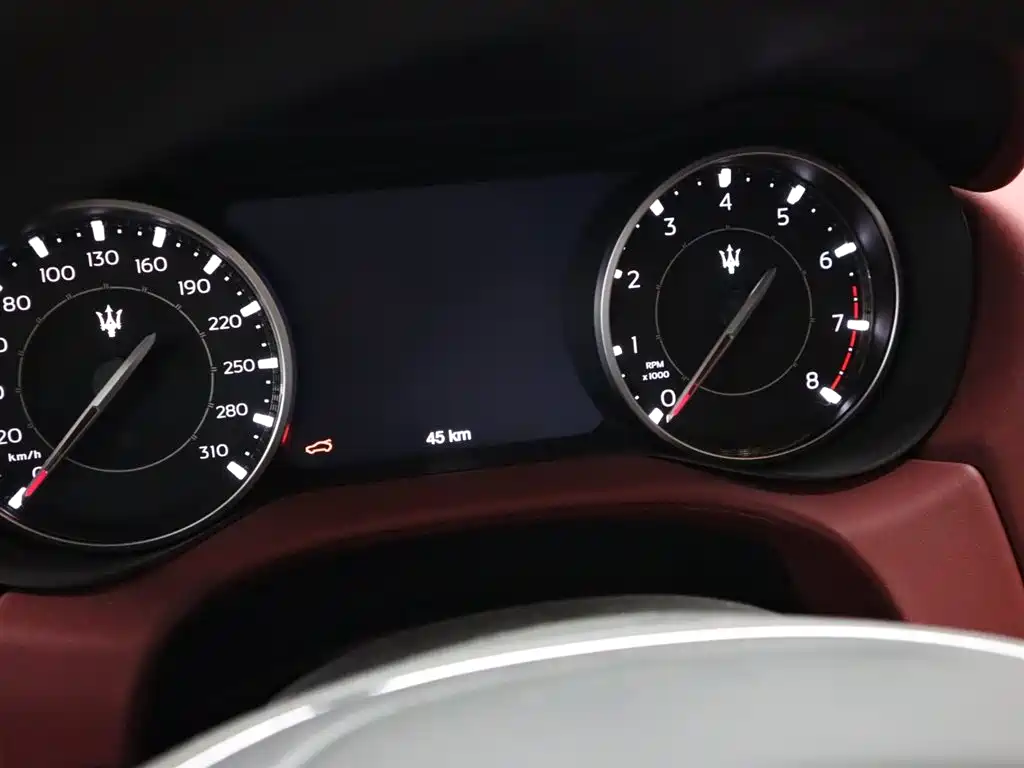 Maserati Ghibli 2023 2.0T GT
