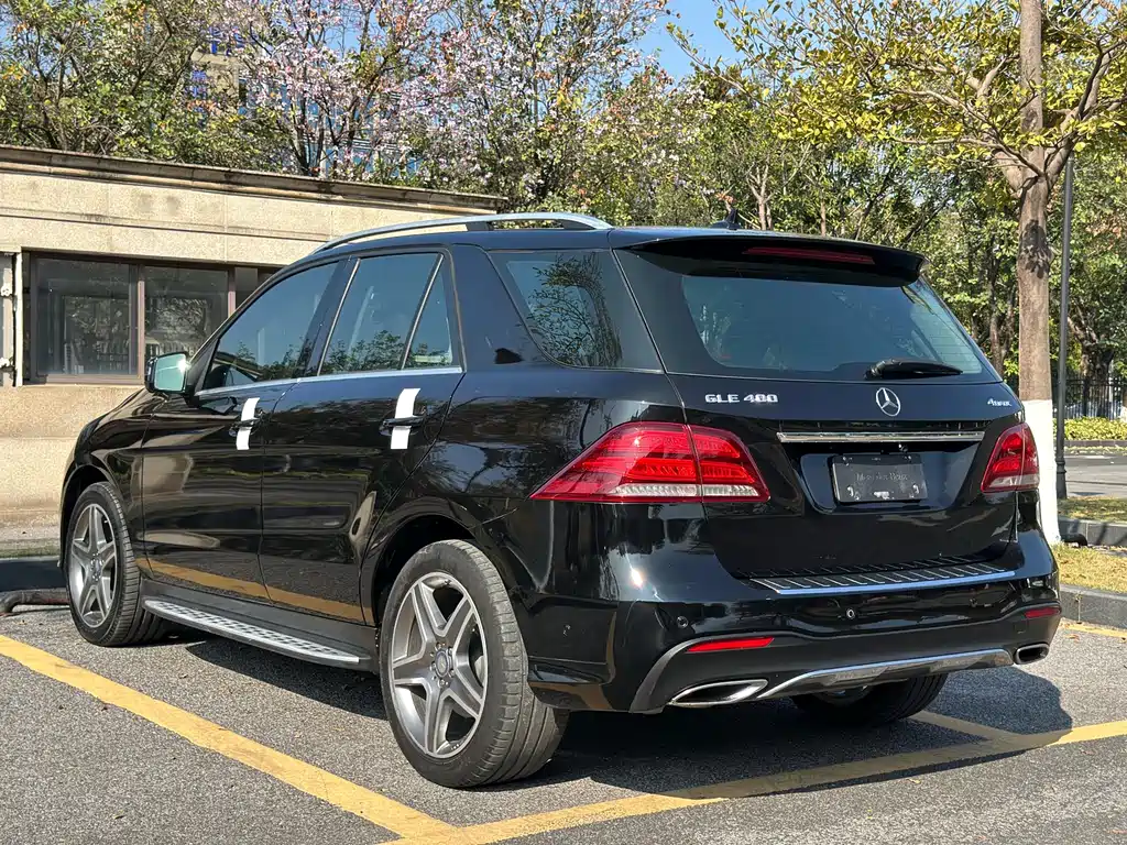 MERCEDES-BENZ GLE