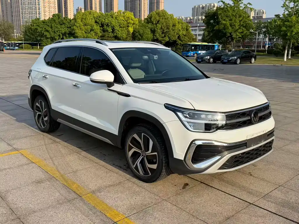 Купить Volkswagen Tharu