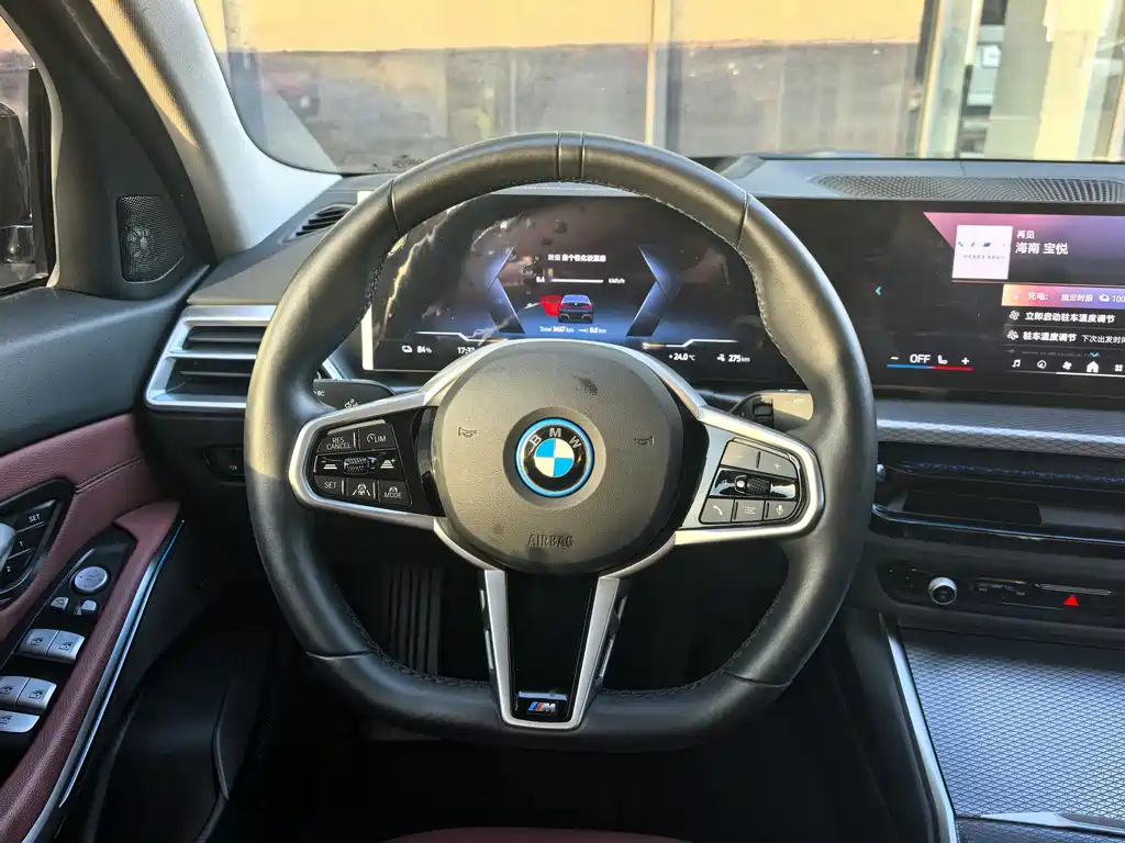 BMW I3