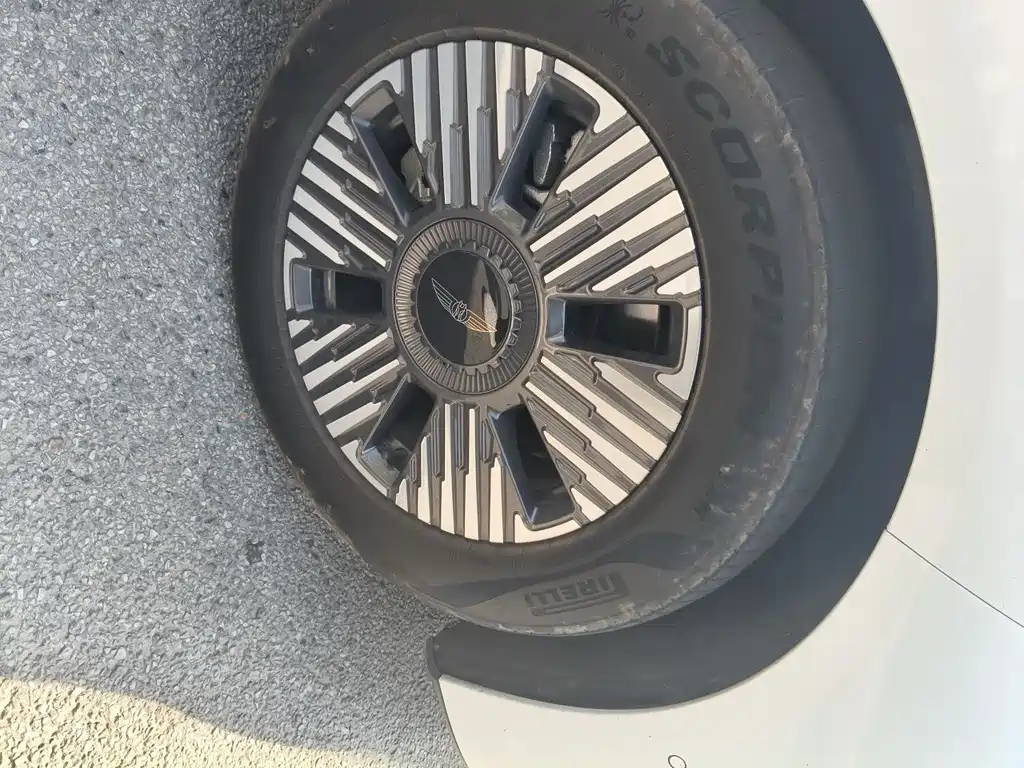 Geely Galaxy L380 2024 140 8 мест Max