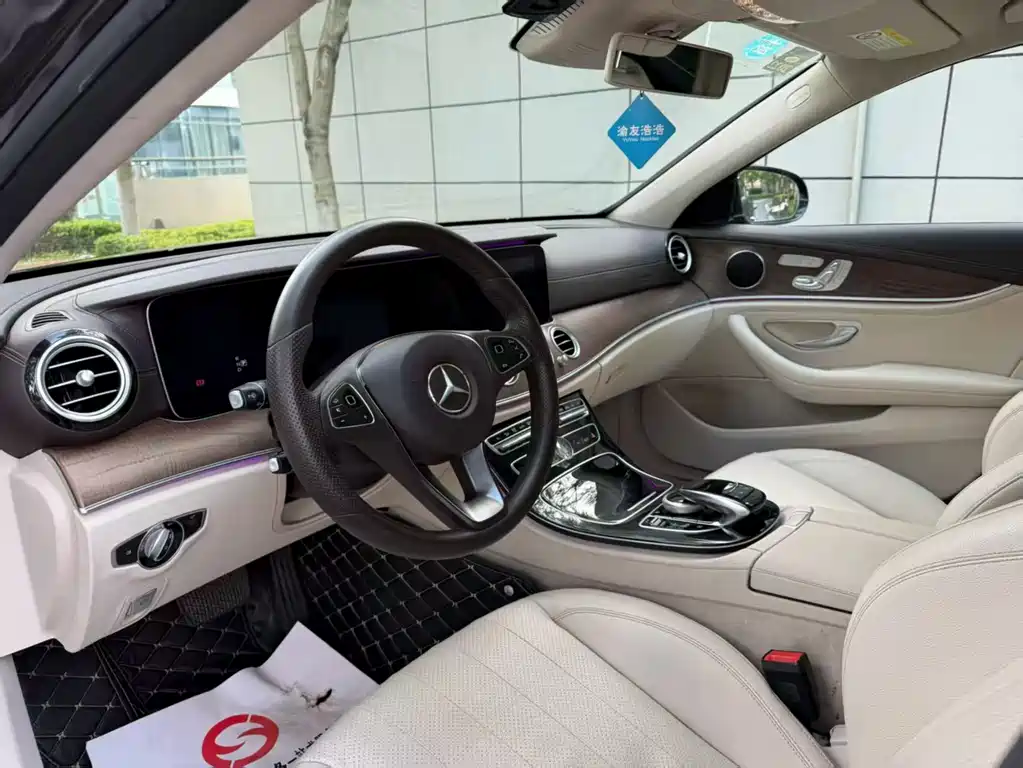 Mercedes-Benz E-Class E 2018 E 300 L Fashion