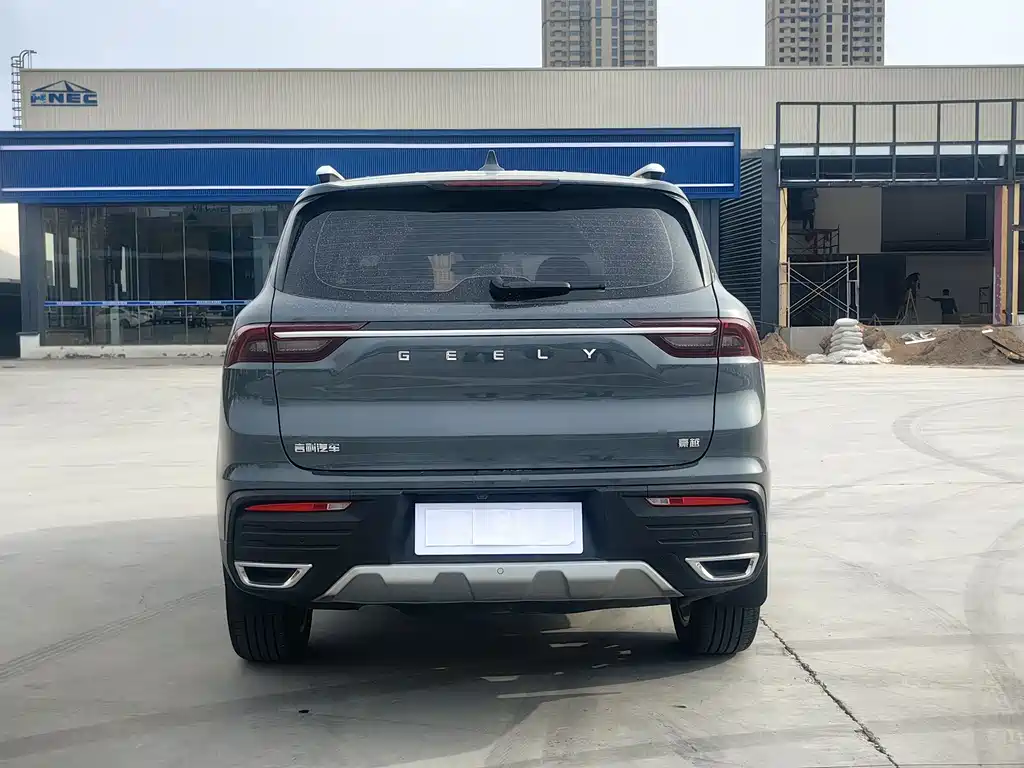 Geely Haoyue 2022 1.8TD DCT Luxury 7 мест