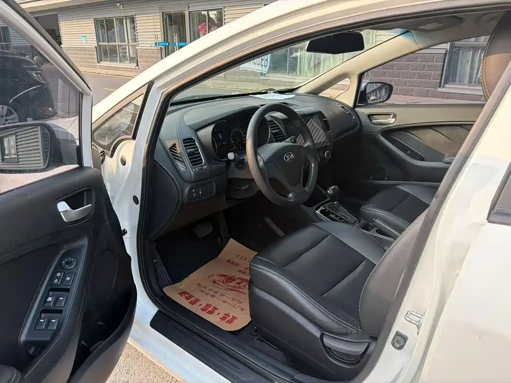 Kia K3 2016 1.6L AT GL