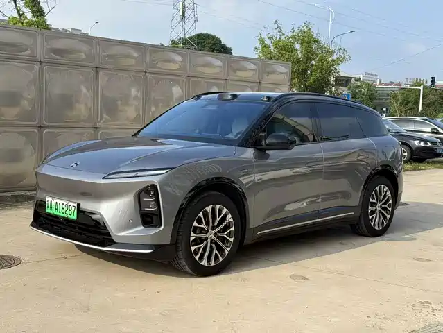 NIO ES6